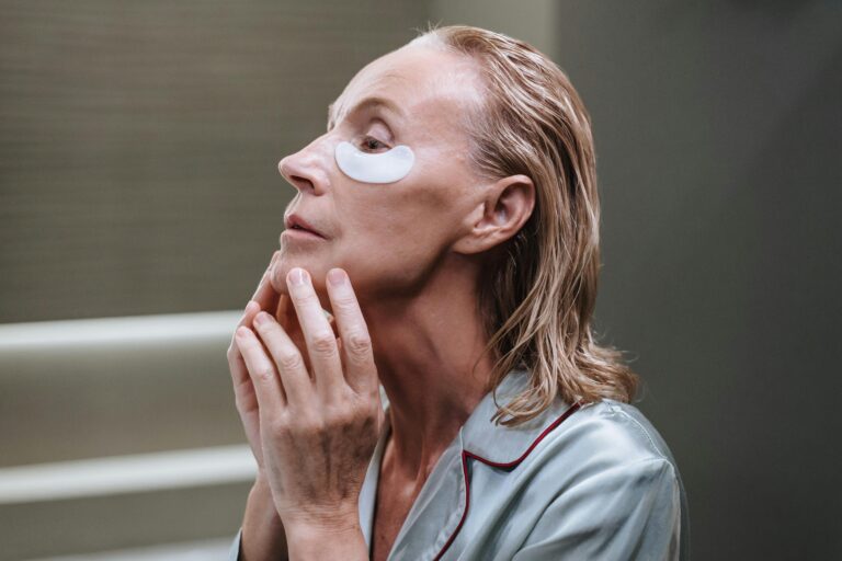 The Complete Science of Skin Aging: How Collagen Loss Causes Wrinkles — and What Actually Reverses It